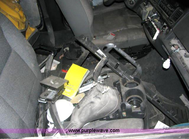 image for item 2589 2005 Ford Crown Victoria Police Interceptor