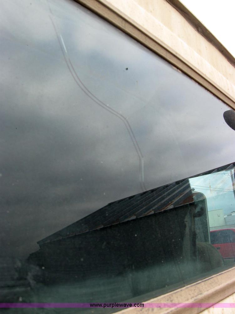 image for item 2647 1984 Ford Conventional LTL9000 semi truck