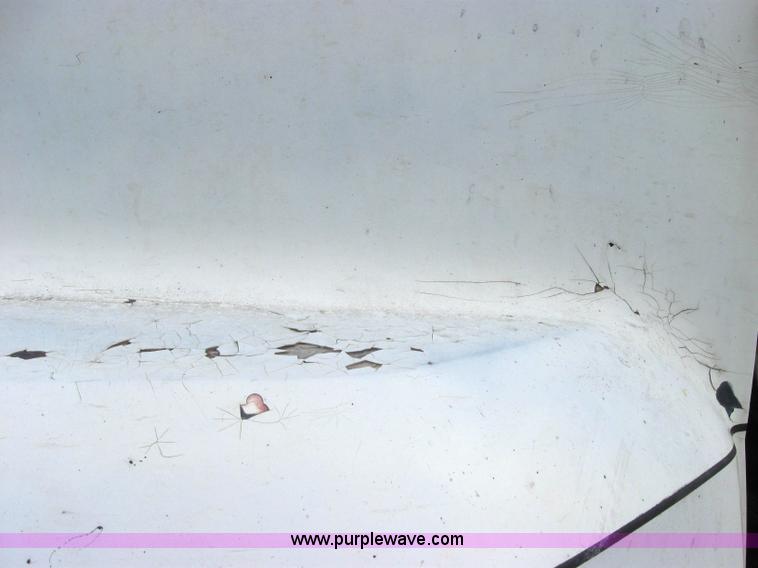 image for item 2647 1984 Ford Conventional LTL9000 semi truck