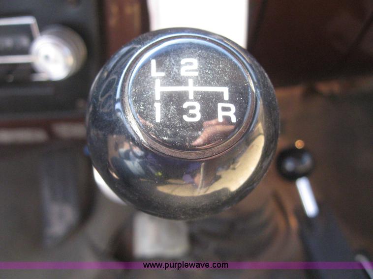 image for item 2984 1983 Chevrolet K20 Custom Deluxe pickup truck