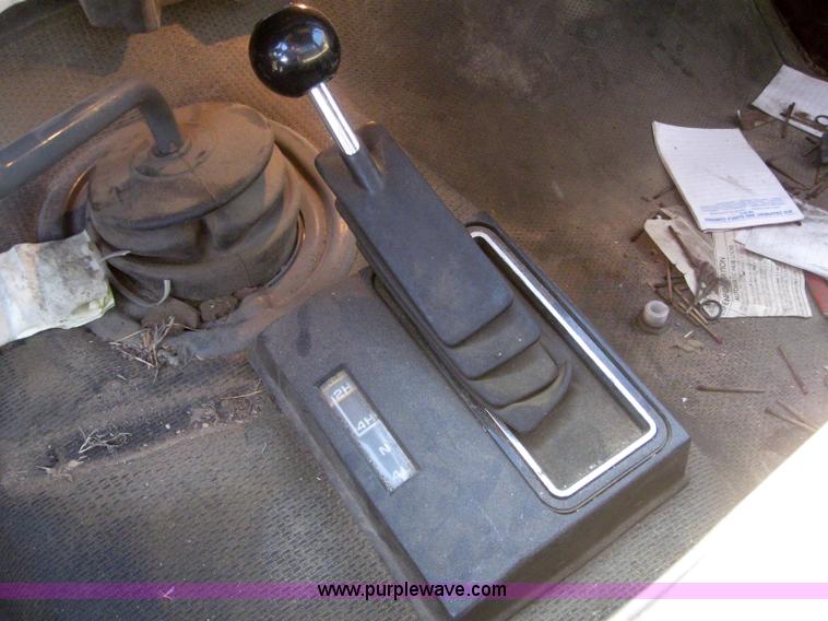 image for item 2984 1983 Chevrolet K20 Custom Deluxe pickup truck