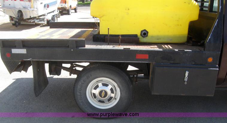 image for item 2984 1983 Chevrolet K20 Custom Deluxe pickup truck