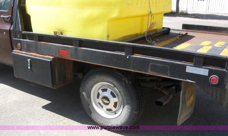 image for item 2984 1983 Chevrolet K20 Custom Deluxe pickup truck