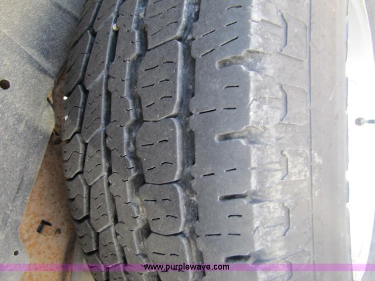 image for item 4653 1999 Ford Explorer