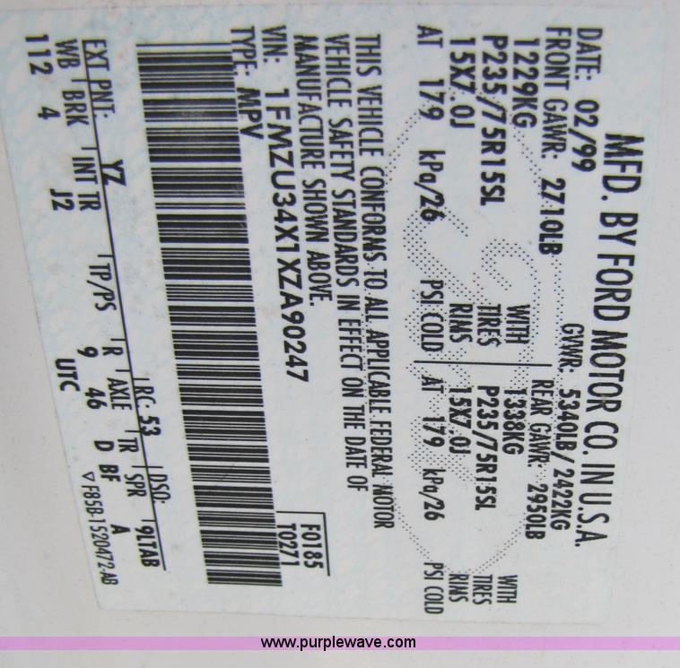 image for item 4653 1999 Ford Explorer