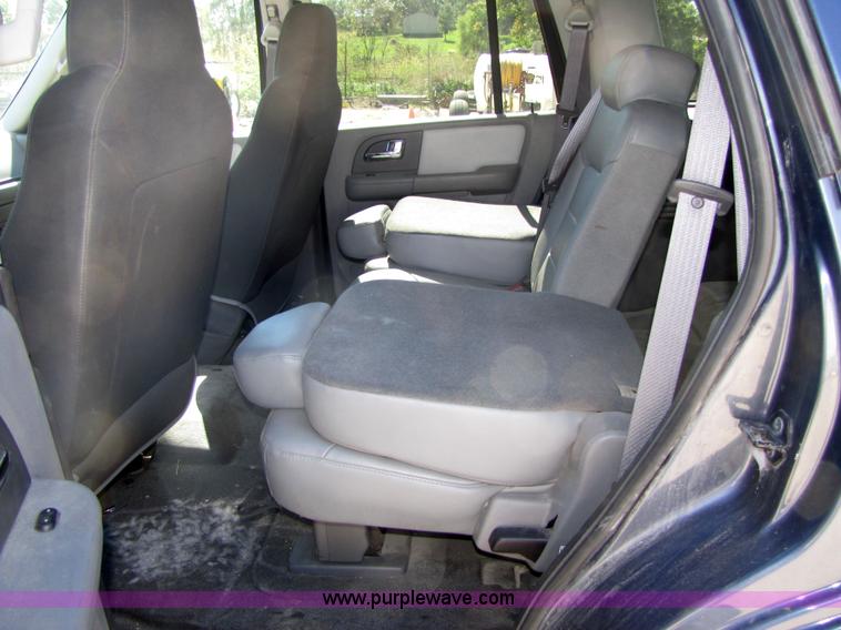 image for item 4655 2005 Ford Expedition XLT