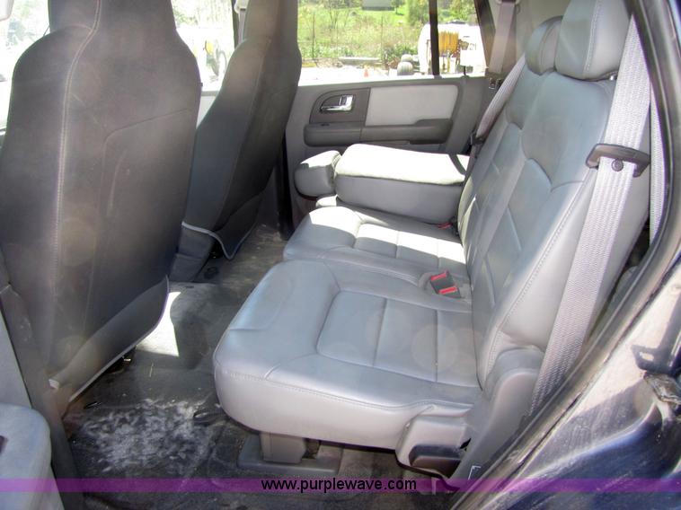 image for item 4655 2005 Ford Expedition XLT