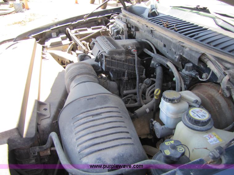 image for item 4655 2005 Ford Expedition XLT