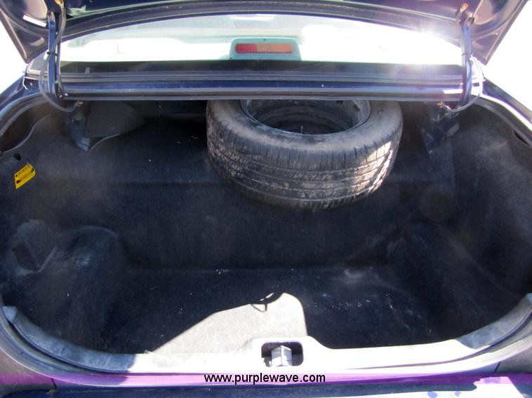 image for item 4656 2005 Ford Crown Victoria Police Interceptor