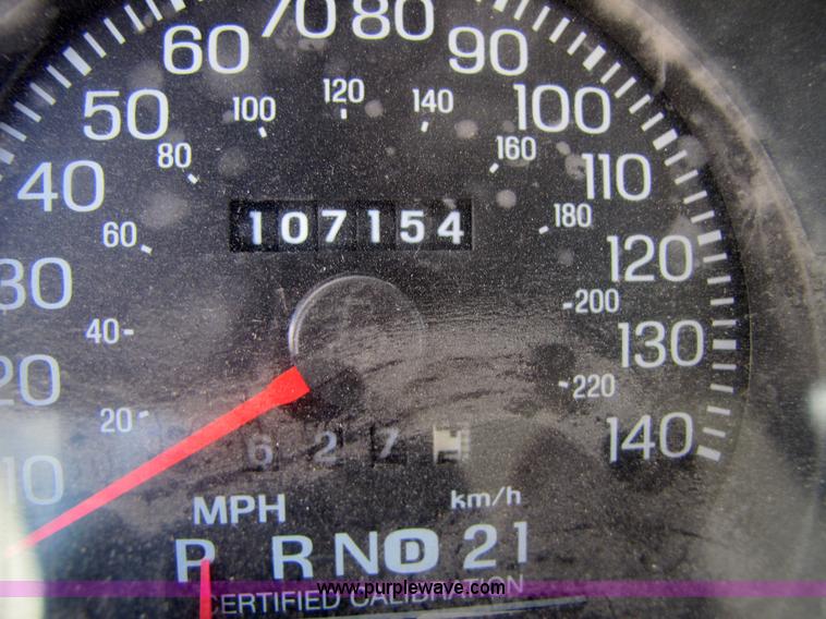 image for item 4658 2005 Ford Crown Victoria Police Interceptor