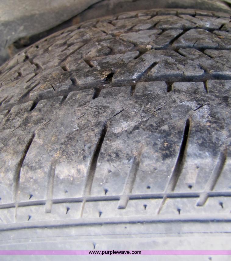 image for item 4659 2005 Ford Crown Victoria Police Interceptor