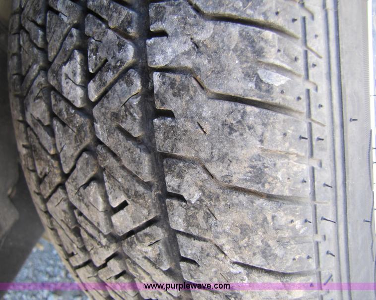 image for item 4659 2005 Ford Crown Victoria Police Interceptor