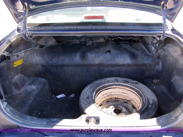 image for item 4662 2005 Ford Crown Victoria Police Interceptor