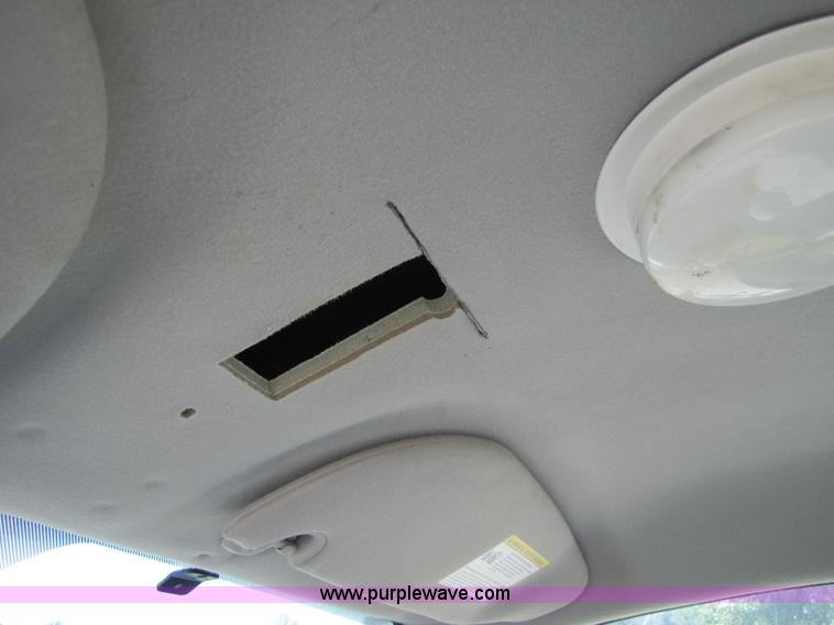 image for item 4663 2005 Ford Crown Victoria Police Interceptor