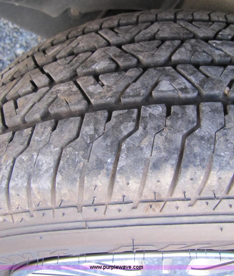 image for item 4664 2005 Ford Crown Victoria Police Interceptor