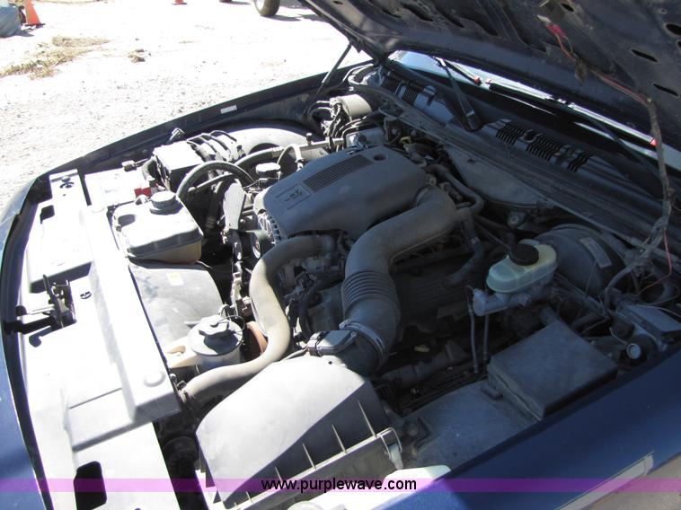 image for item 4665 2003 Ford Crown Victoria Police Interceptor