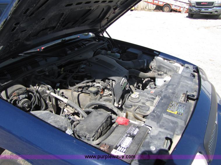 image for item 4665 2003 Ford Crown Victoria Police Interceptor