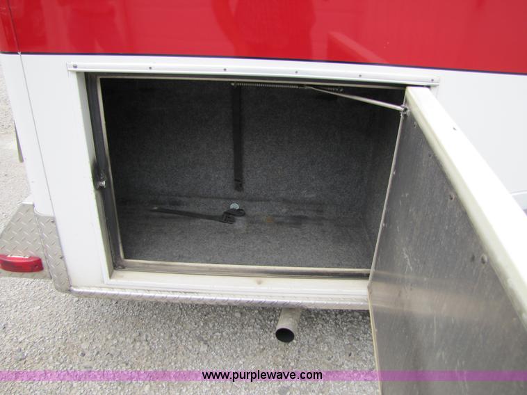 image for item 4767 1990 Ford Econoline E350 ambulance