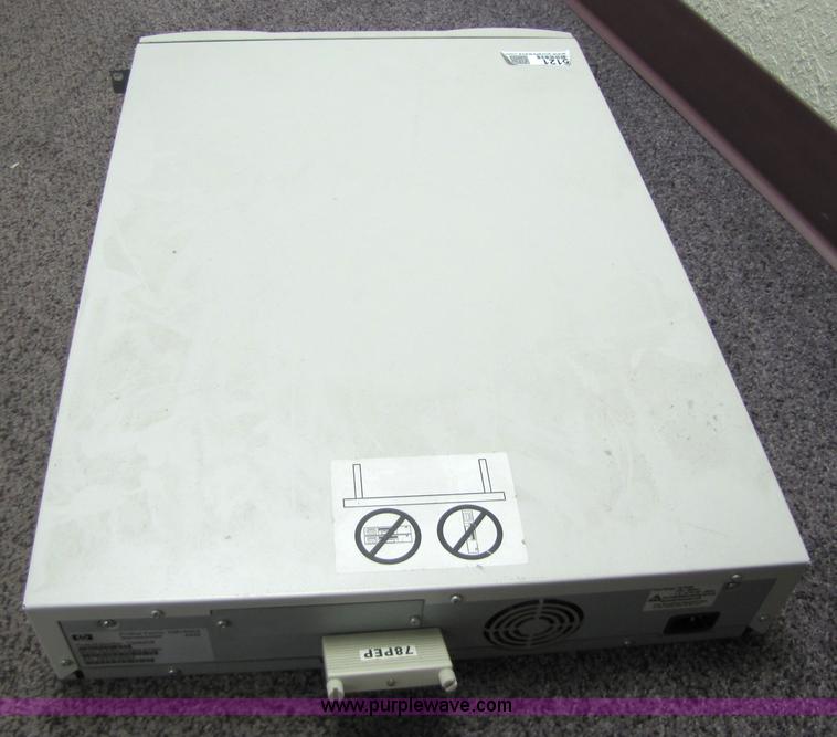 image for item 5121 HP Sute Store tape autoloader