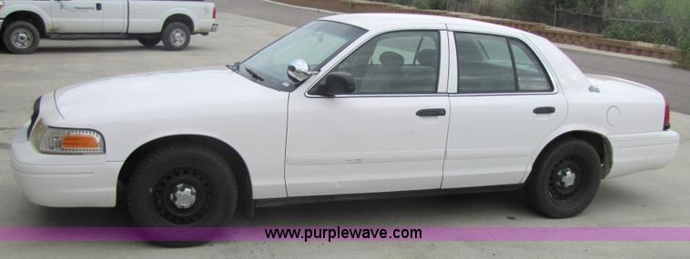 image for item 5210 2002 Ford Crown Victoria Police Interceptor sedan