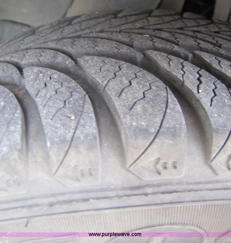 image for item 5210 2002 Ford Crown Victoria Police Interceptor sedan