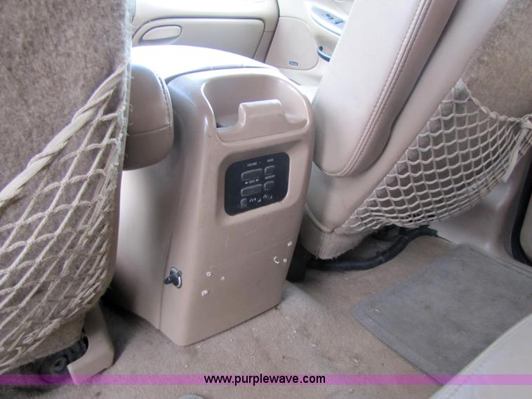 image for item 5211 1997 Ford Expedition