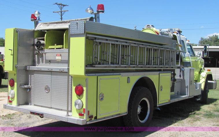 image for item 6686 1988 GMC Brigadier fire truck