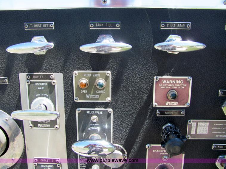 image for item 6686 1988 GMC Brigadier fire truck