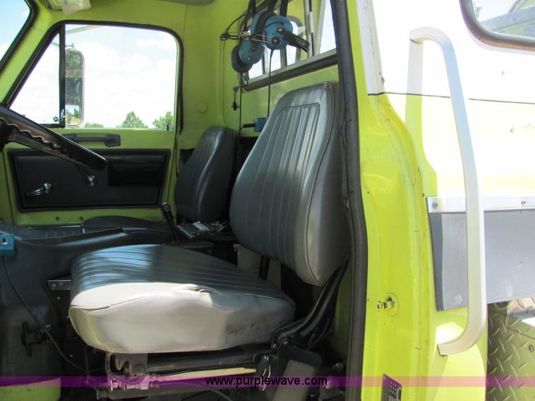 image for item 6686 1988 GMC Brigadier fire truck