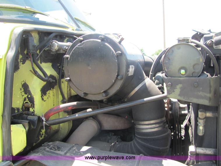 image for item 6686 1988 GMC Brigadier fire truck