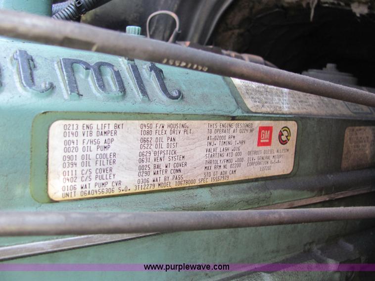 image for item 6686 1988 GMC Brigadier fire truck