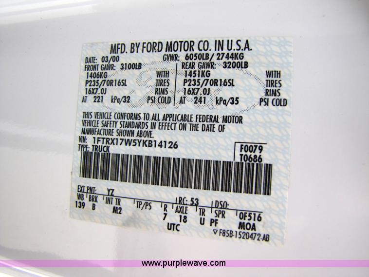 image for item 7250 2000 Ford F150 XL extended cab pickup