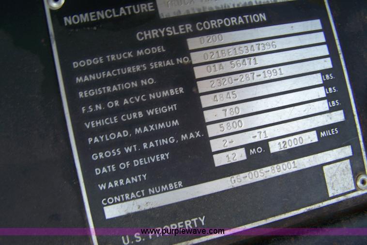 image for item 7282 1971 Dodge pickup truck