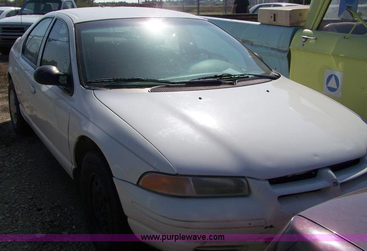 image for item 7283 2000 Dodge Stratus SE