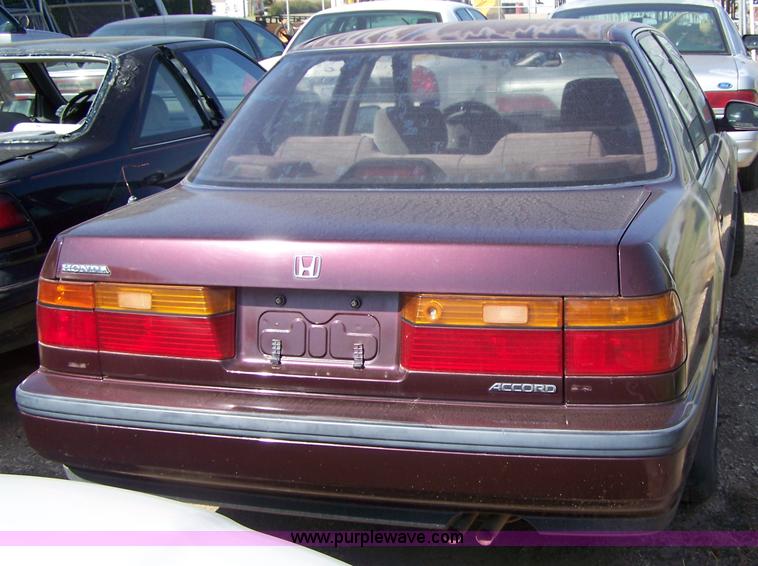 image for item 7284 1991 Honda Accord EX