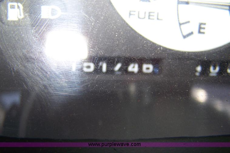 image for item 7286 1990 Nissan Maxima