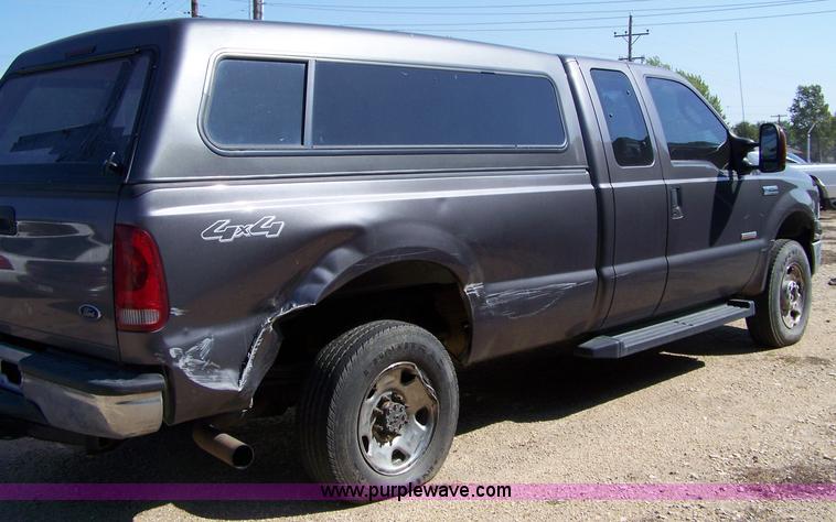 image for item 7287 2006 Ford F250 XLT Super Duty extended cap pickup truck