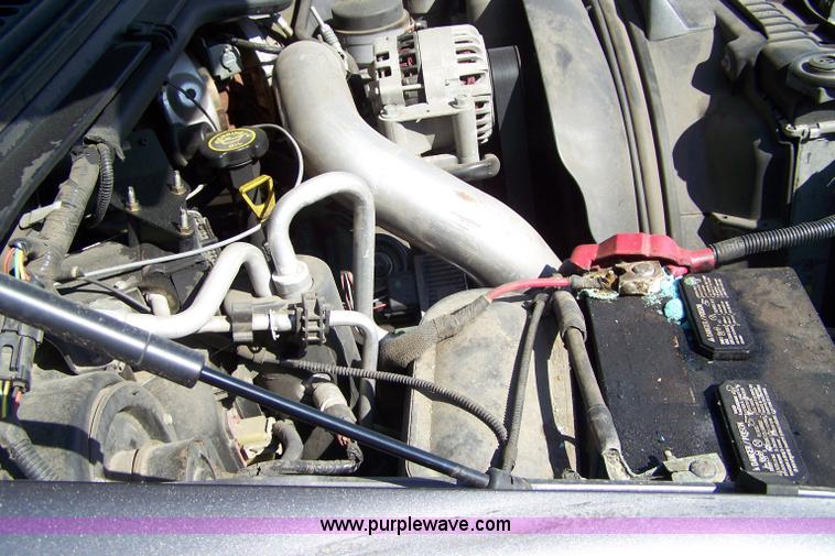 image for item 7287 2006 Ford F250 XLT Super Duty extended cap pickup truck