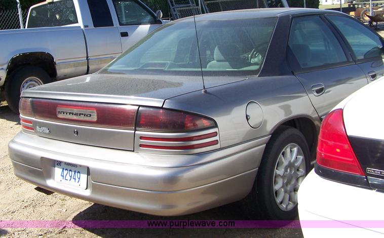image for item 7288 1997 Dodge Intrepid