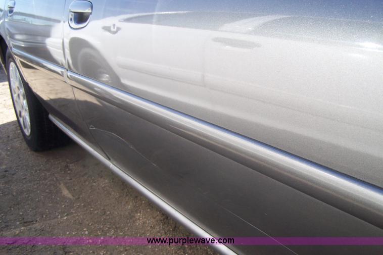 image for item 7288 1997 Dodge Intrepid