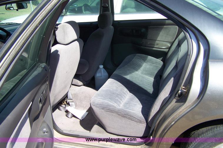 image for item 7288 1997 Dodge Intrepid