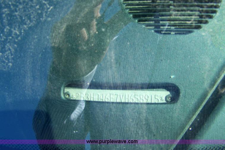 image for item 7288 1997 Dodge Intrepid