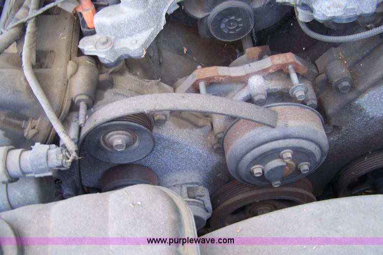 image for item 7291 2004 Ford Crown Victoria Police Interceptor