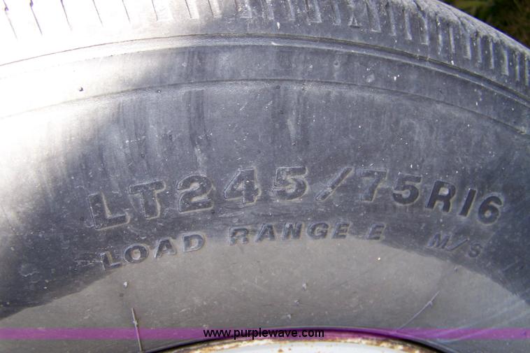 image for item 7292 1995 Ford E350 transit bus