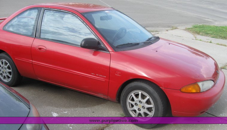 image for item 9210 1994 Dodge Colt