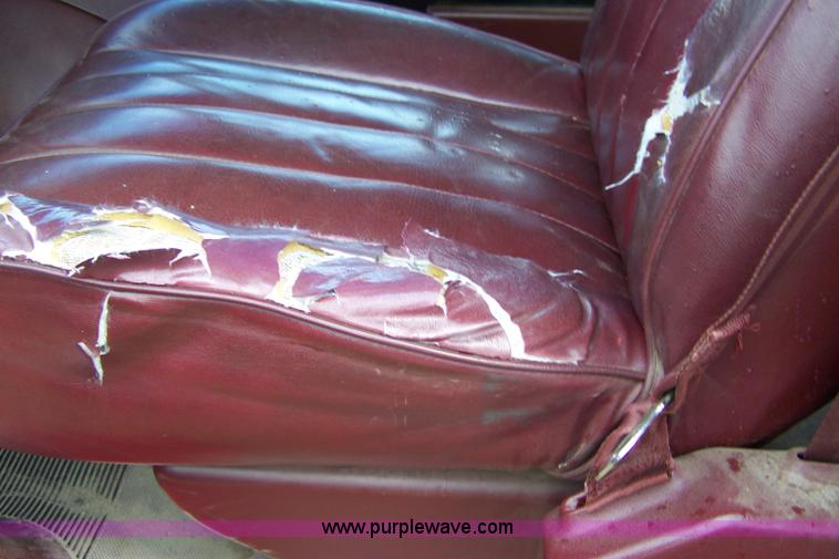 image for item 9286 1987 Chevrolet G30 van
