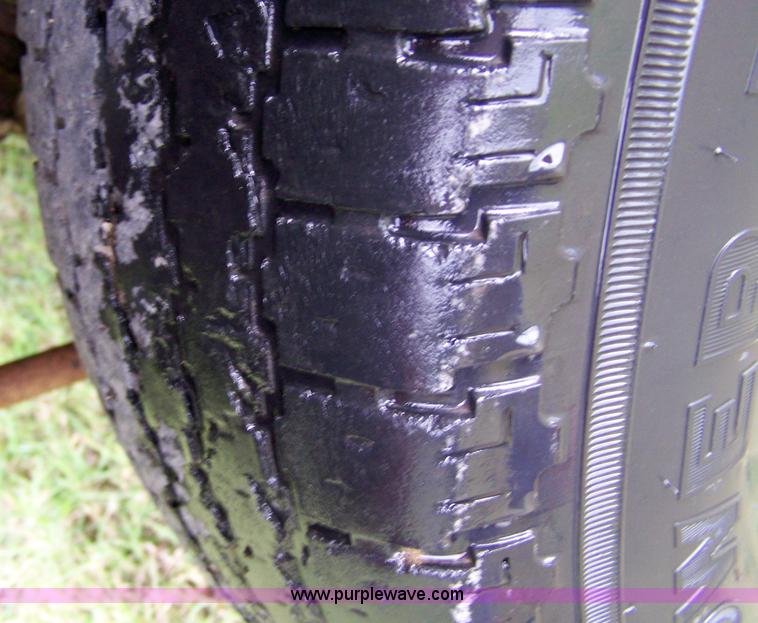image for item 9286 1987 Chevrolet G30 van