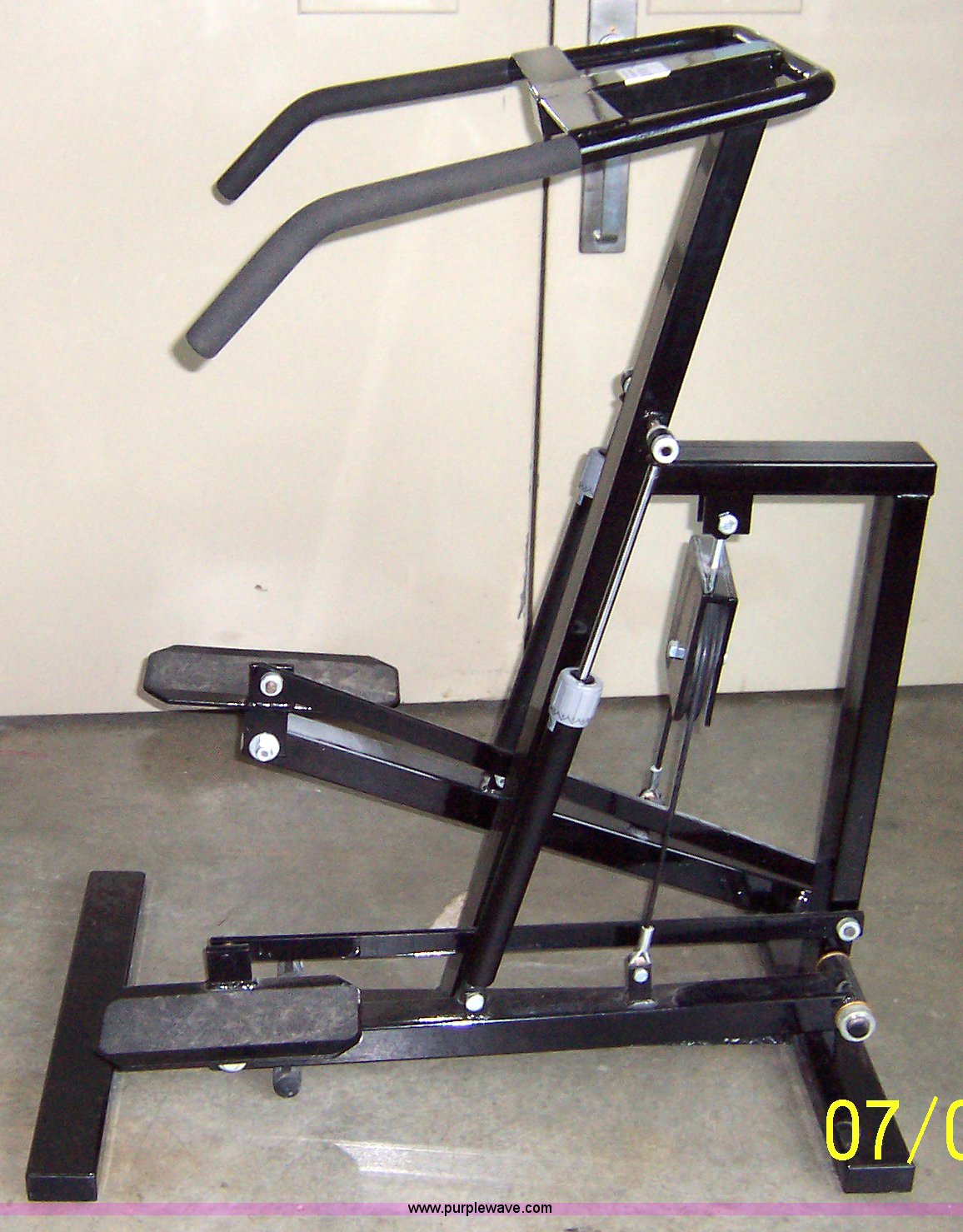(3) pieces of exercise equipment in Lawrence, KS Item 1504 sold
