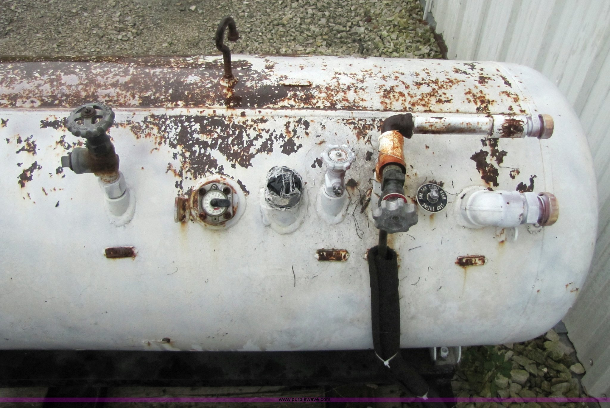 110 gallon propane tank on skid in Effingham, KS Item 4771 sold Purple Wave