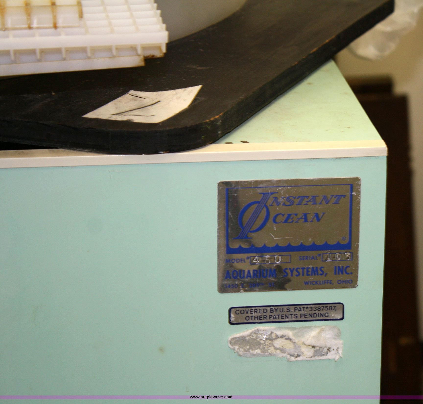 Aquarium Systems Instant Oceans aquarium in Wichita, KS Item 6910